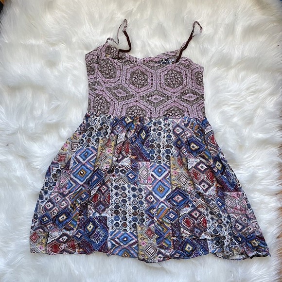 Hem & Thread Boho Mini Dress Smocked Back Size Large Lined Paisley Sundress - Picture 5 of 14
